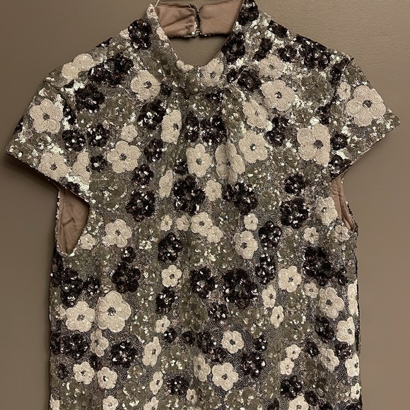 🔥🔥NWT Anthropologie Mock-Neck Floral Sequin Mini Dress - sz S/M - Picture 8 of 13